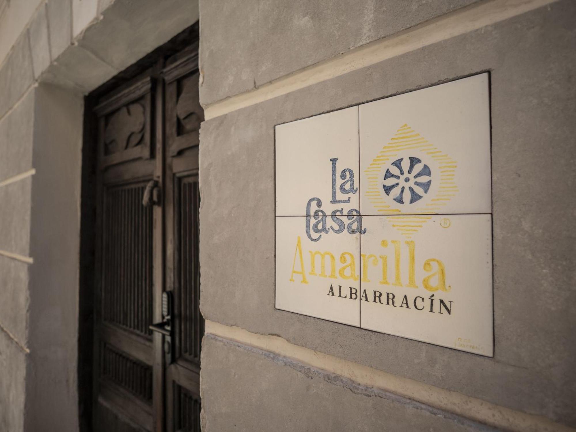 La Casa Amarilla Apartamento Enebro 阿尔巴拉辛 外观 照片